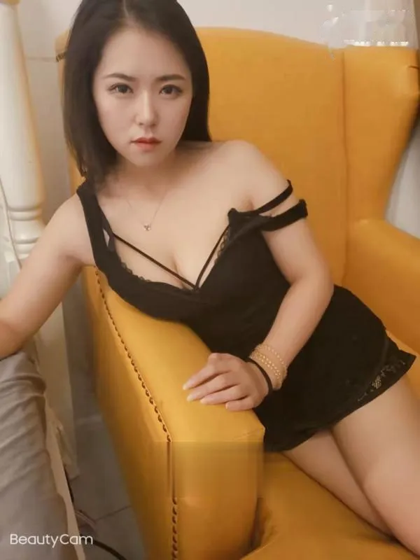 兼职极品尤物妹妹