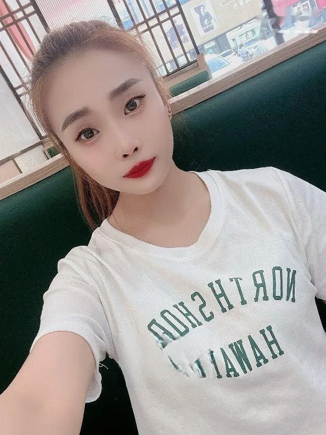制服妹妹带公寓