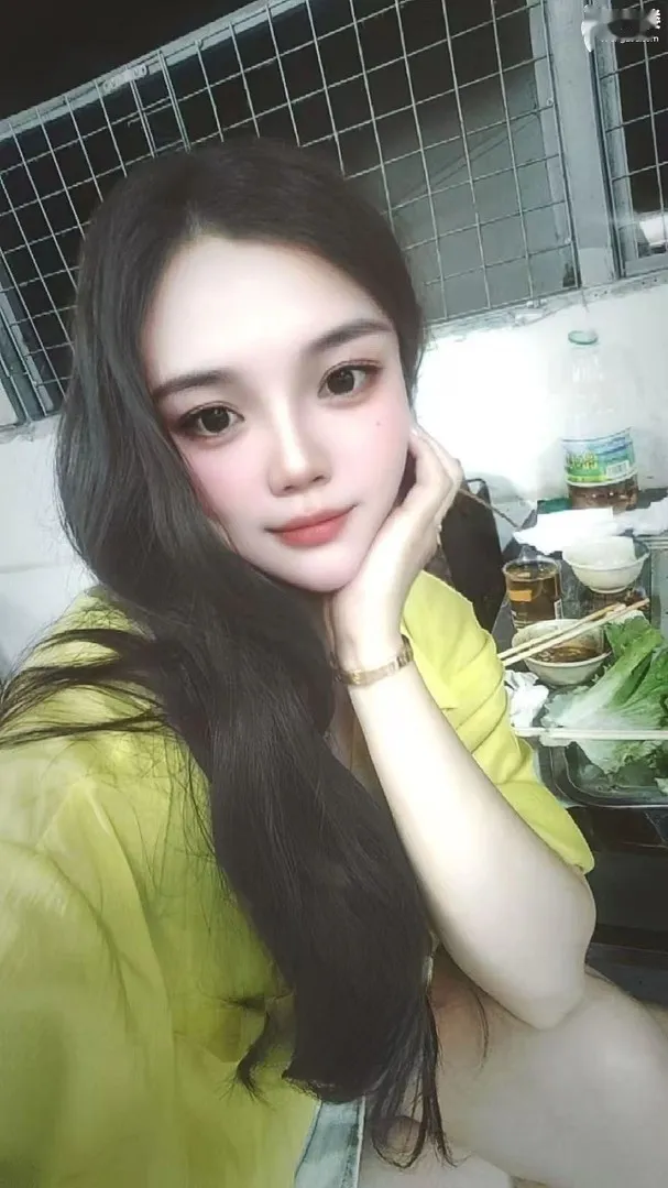 颜值梦梦老师