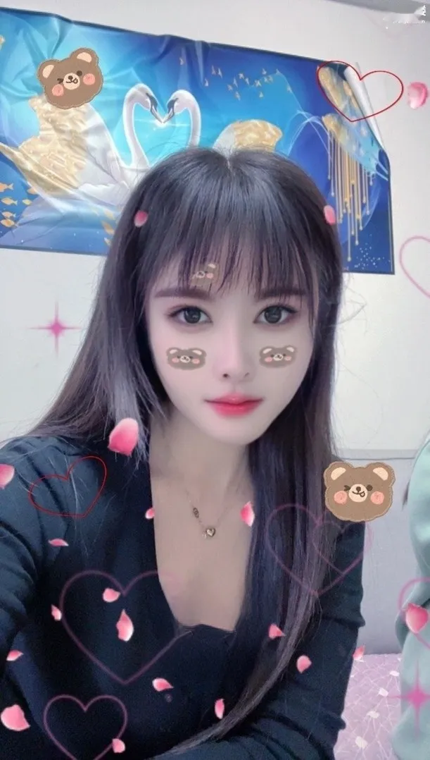 三瓦窑附近双飞小姐