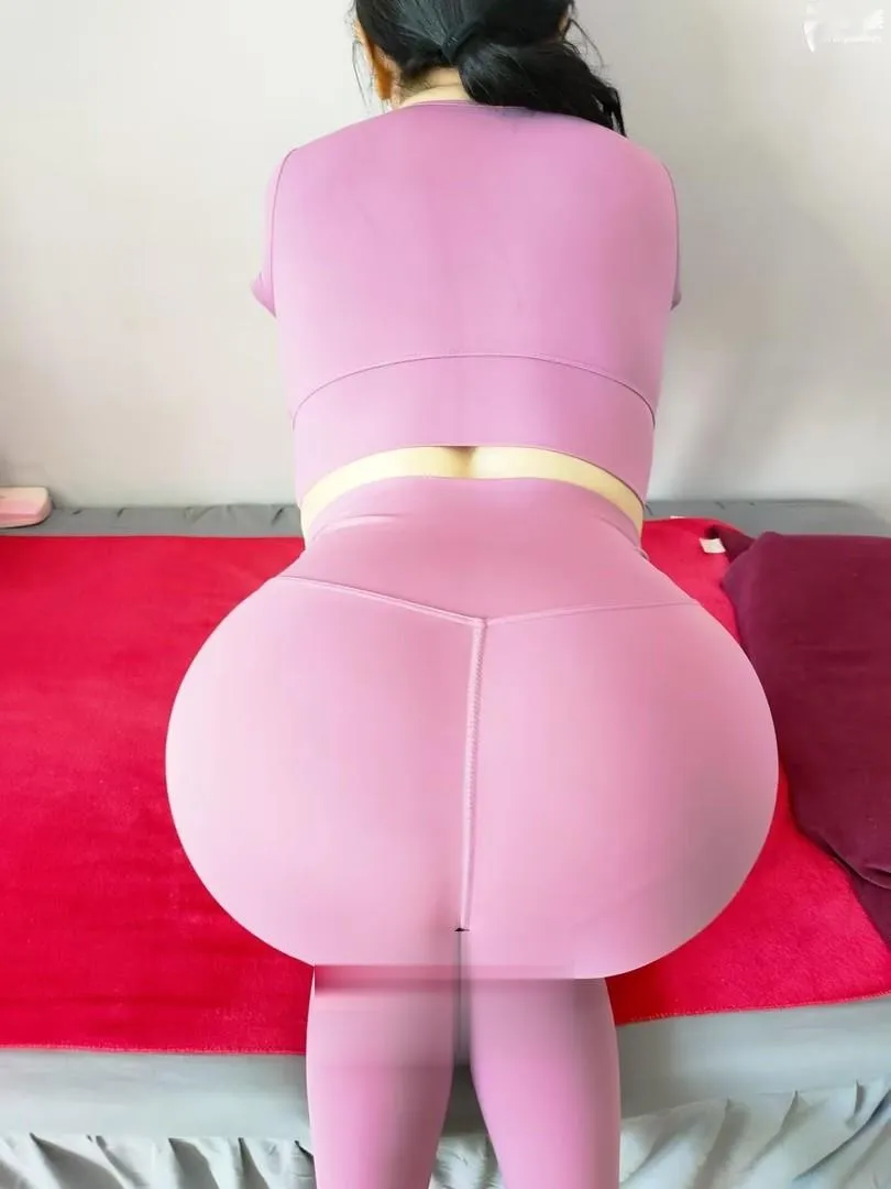 天然波霸大屁股熟女姐姐