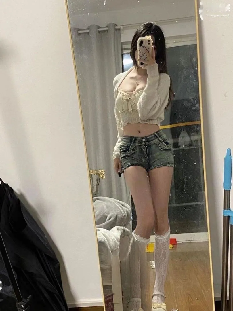 杭州小嫩妹极品身材