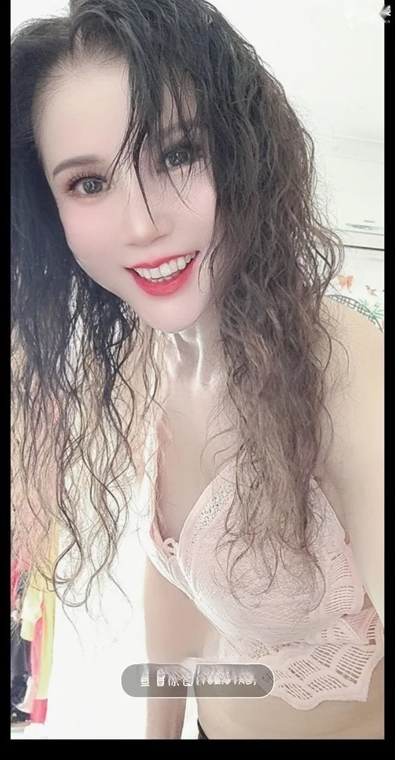 坦洲服务型骚熟女
