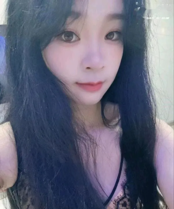 杏花岭水嫩兼职小妹