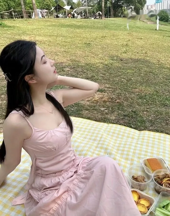 ❤️同城女神兼职下海可约上门莞式服务