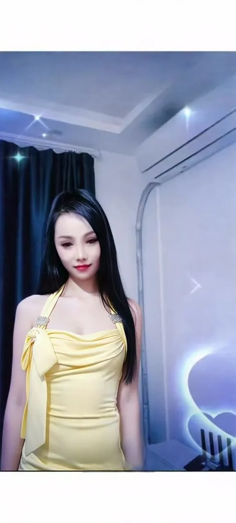 香迷人咪咪尺寸饱满