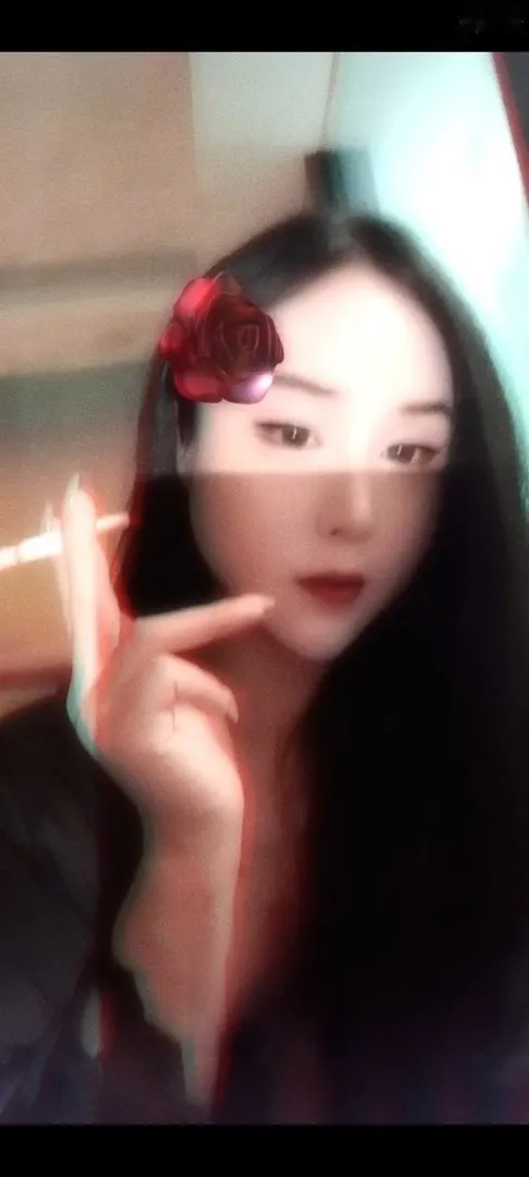 Ts朵朵性感妩媚妖娆刺激给你不一样的体验