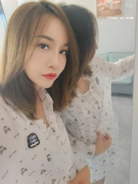 天心区御姐型大长腿少妇