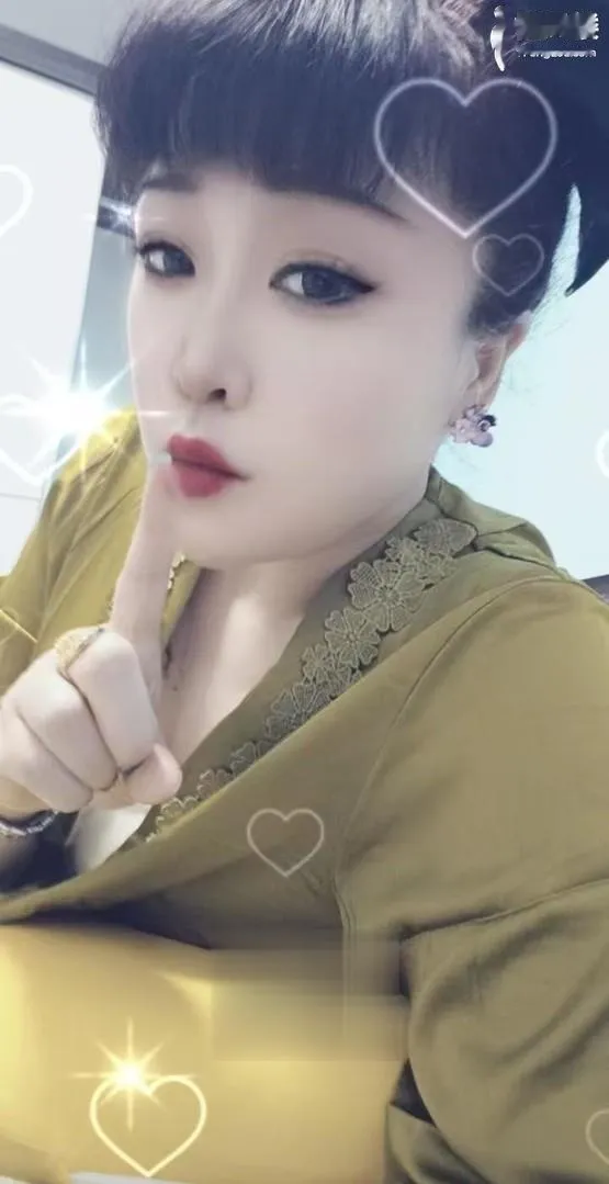 实惠泻火熟女