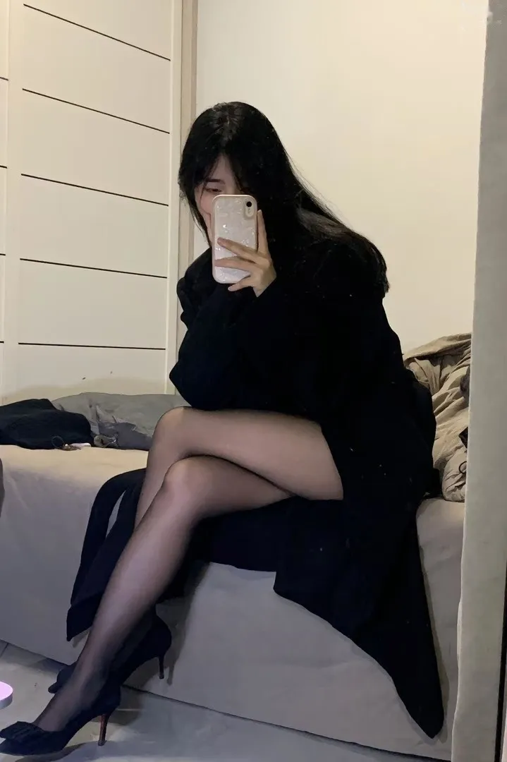 俏皮性感小君君