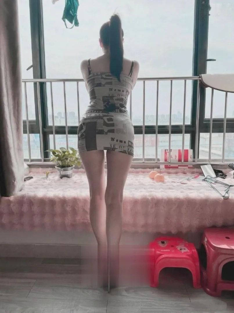 广州淫荡蜜桃臀电动小马达