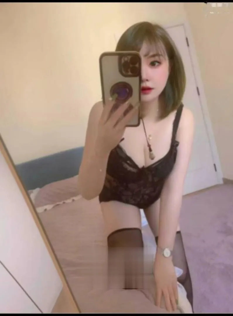 极品小骚货 双峰很壮观
