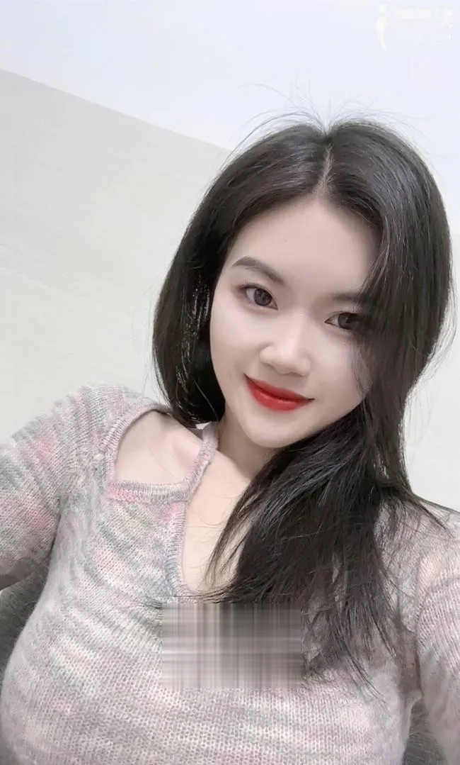 热情大奶美女霏霏有特色