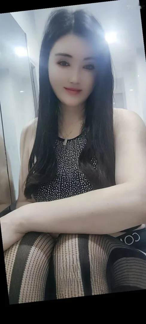 风骚大奶翘臀老师