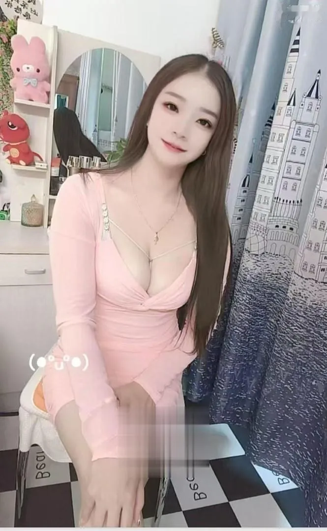 布吉美乳叶子