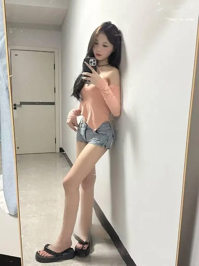 风骚多汁嫩女