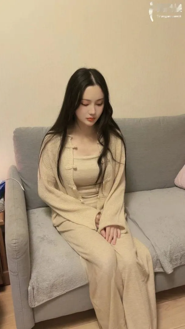 上城软胸妹御姐思琪
