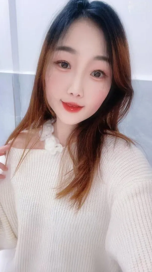 恨不得抱起来艹