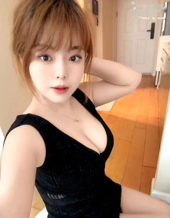 小姐姐刚出道