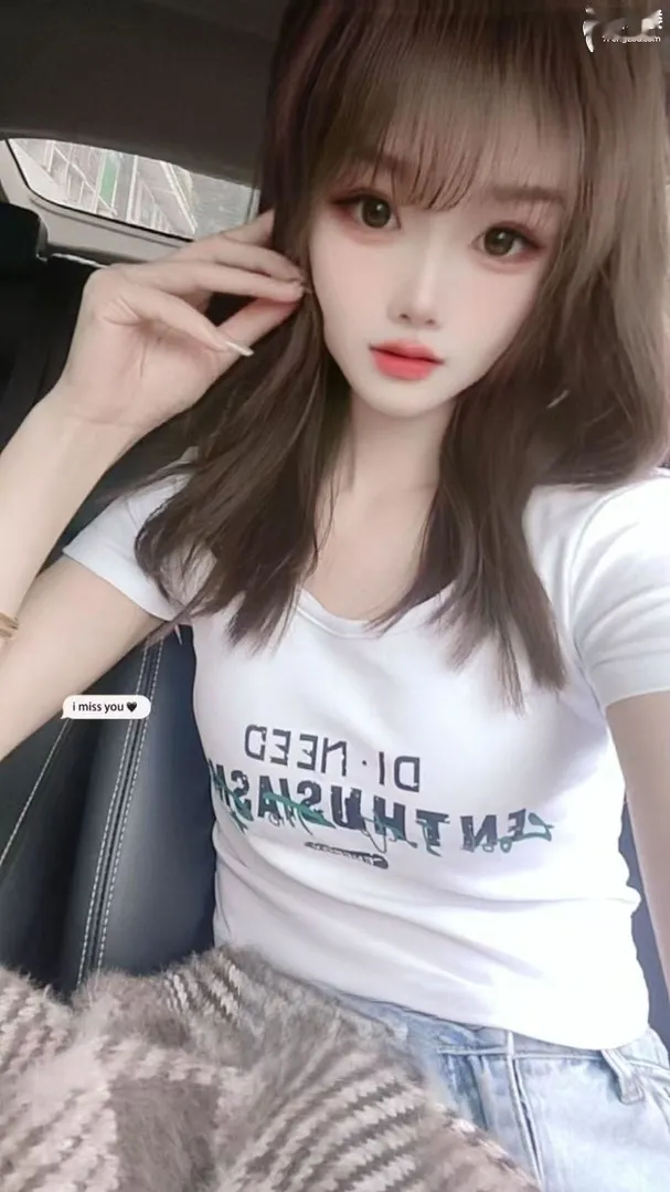 长腿嫩妹诗诗