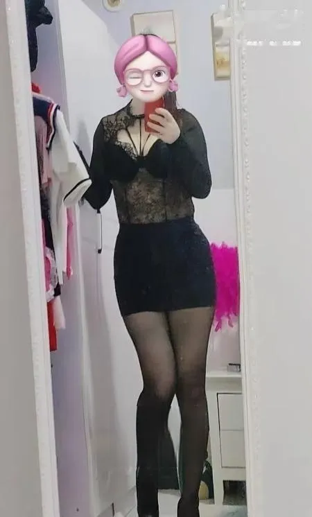 身材火辣妹子