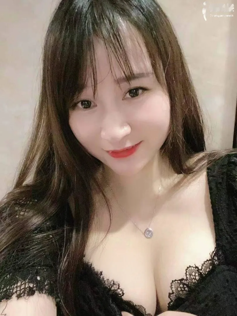 南京清纯小太妹个人兼职听话懂事声音甜美