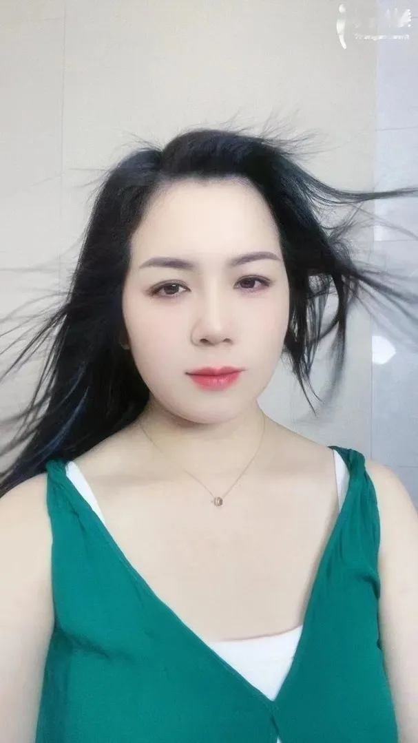 大波熟女霏霏