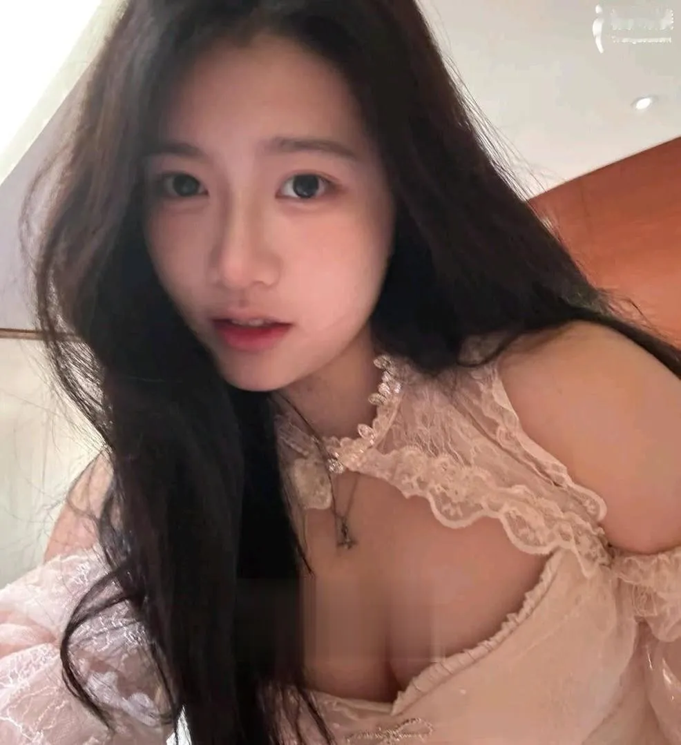 高级感很强的湿滑尤物
