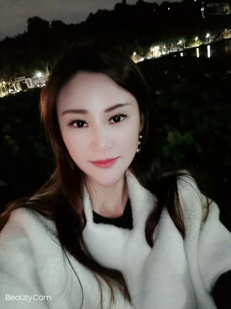 极致服务晶晶姐姐