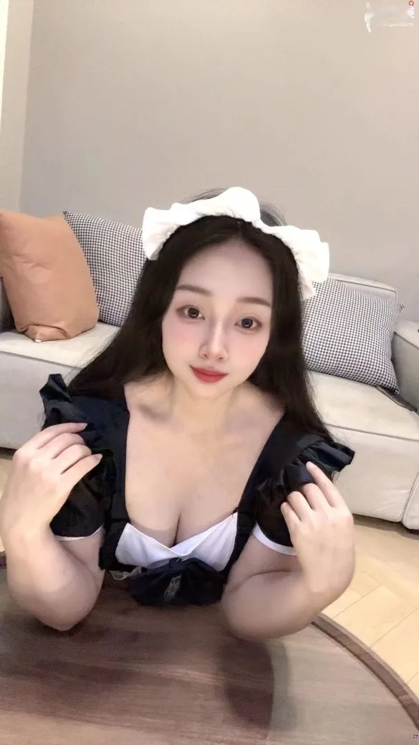 粉嫩嫩颜值妹妹