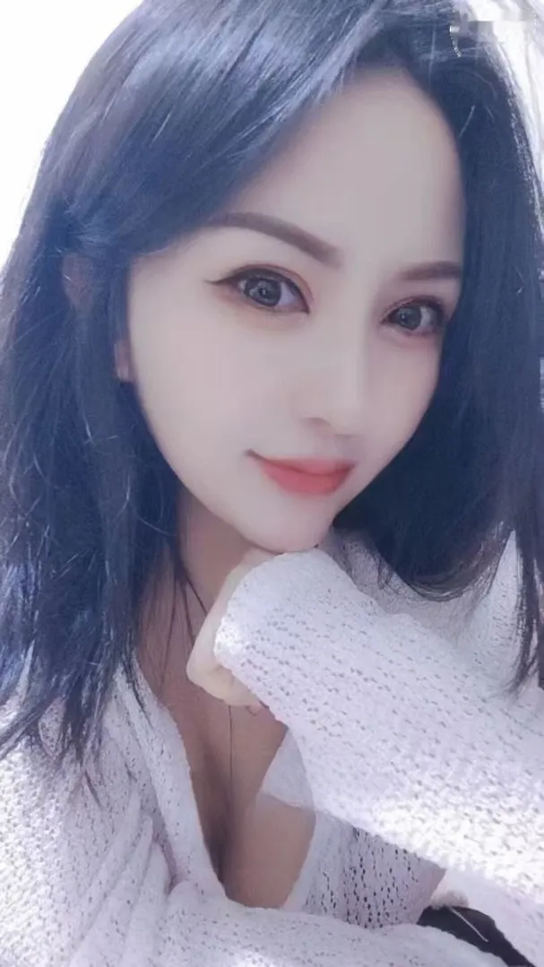 妩媚风情的极品尤物