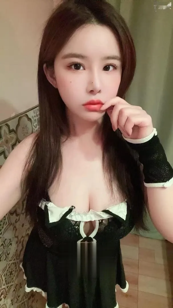 肤白大胸老师