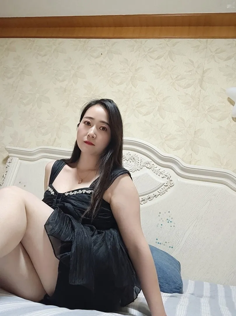 浦东新区优雅小妮