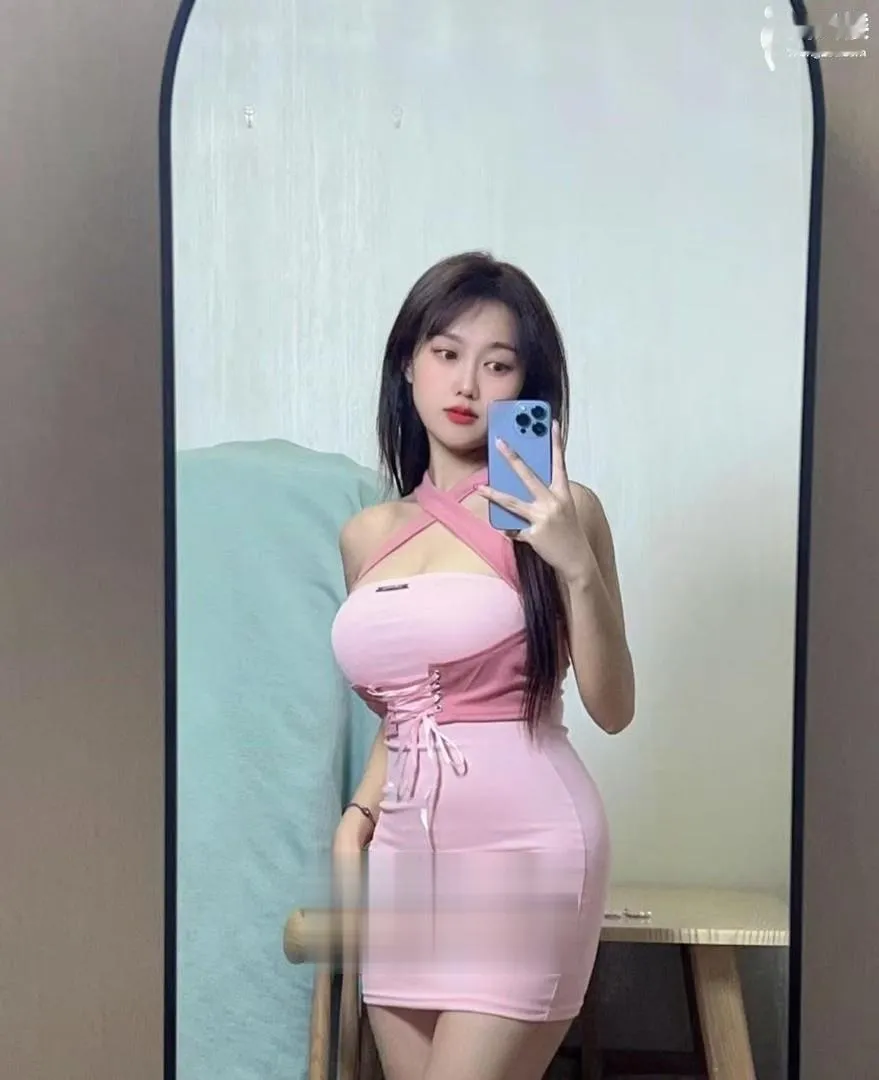 才发掘出来的自聊妹纸！强烈推荐！！