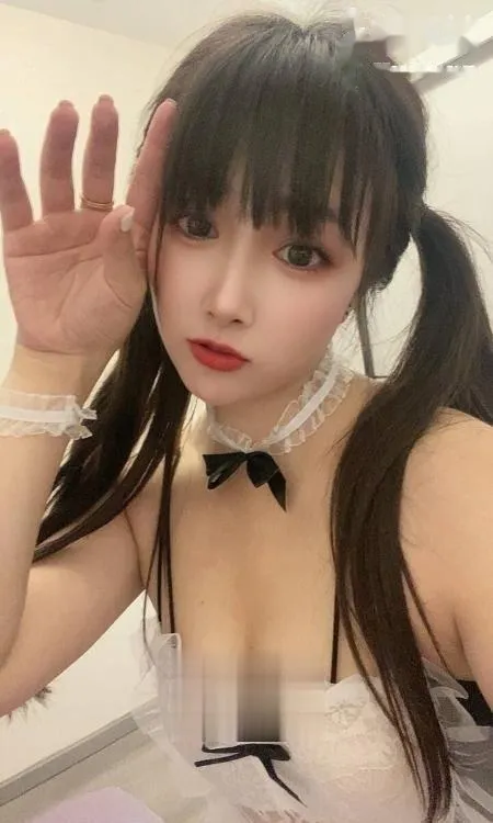 广州美女皮肤白嫩水多