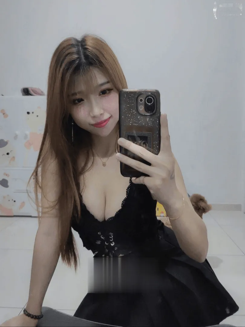 美乳骚妹水润多汁