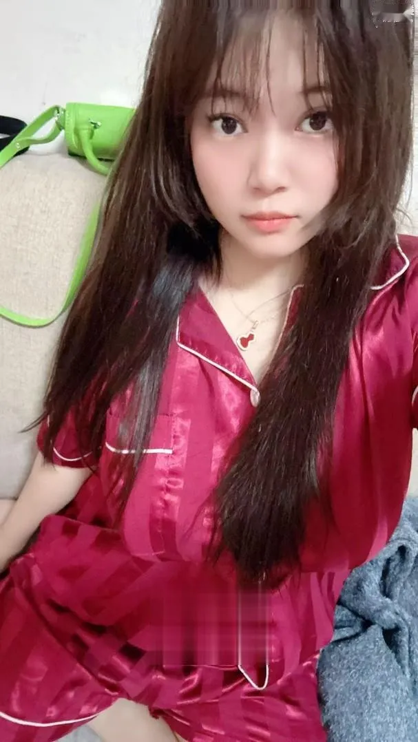罗湖娇小小莲