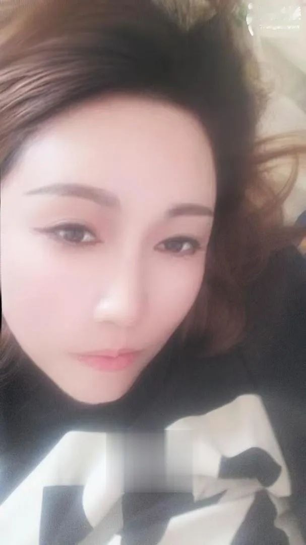服务系轻熟姐姐