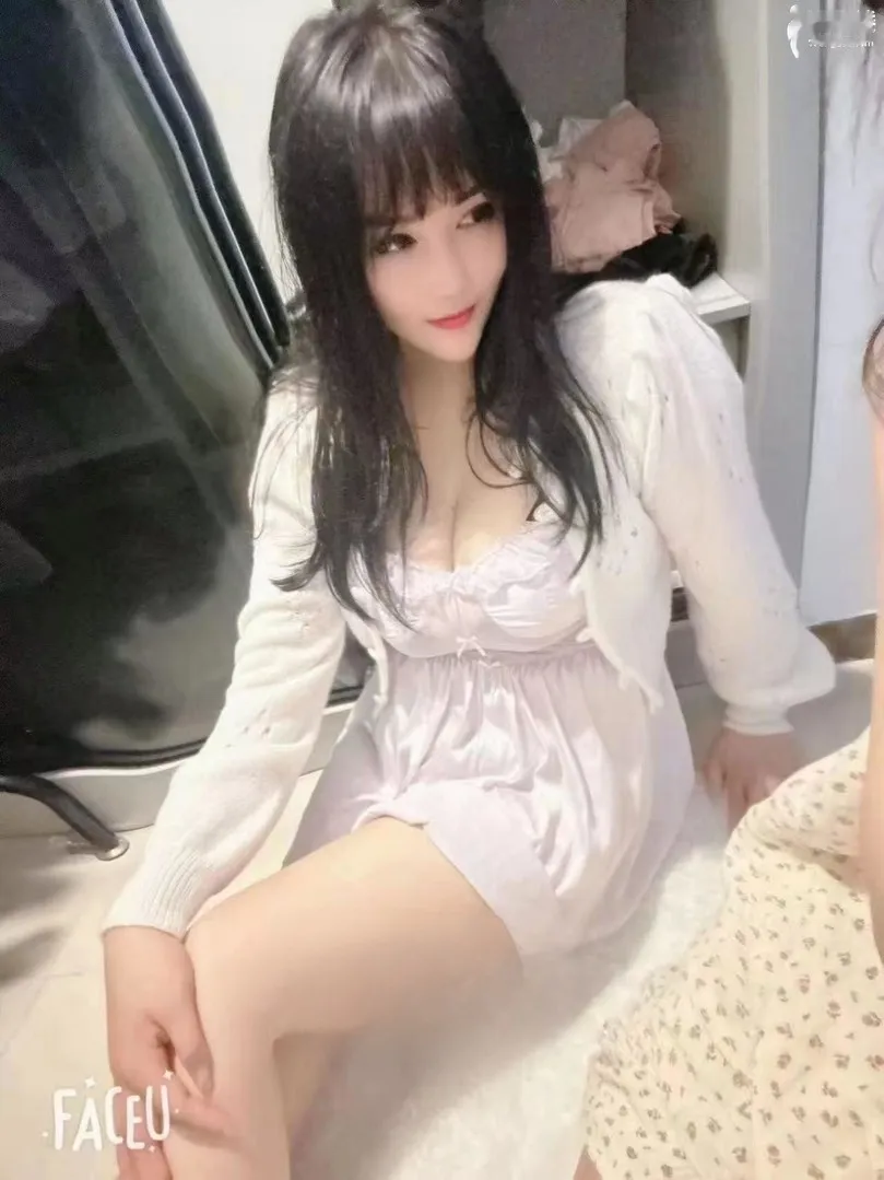 大胸美臀欲女型