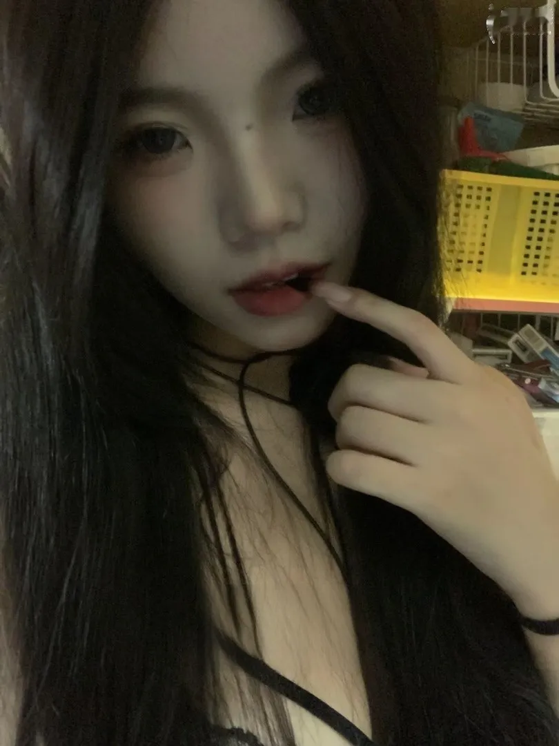 制服开放欲姐