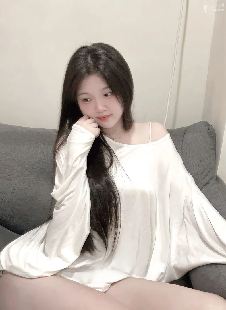 武侯高新极品尤物嫩妹