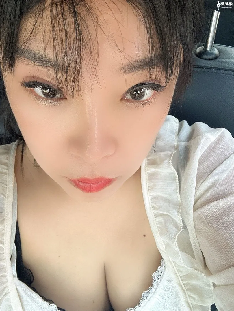 津南咸水沽合茂园大奶少妇