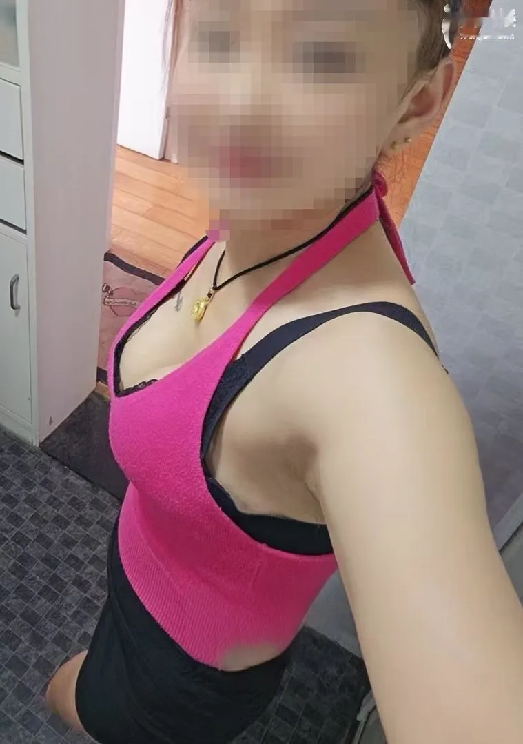 东北纹身少妇