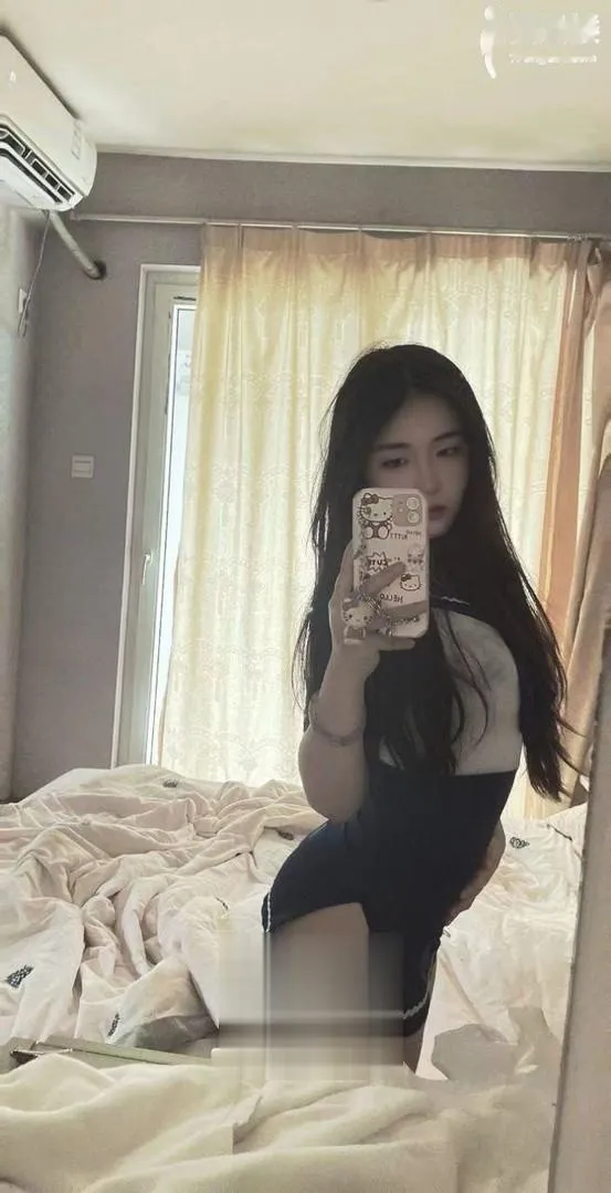 风骚邻家小妹