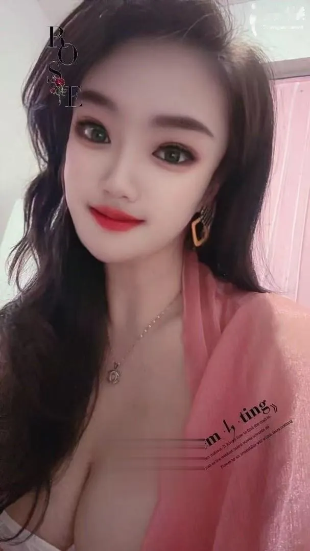 丰腰蜜桃臀粉乳