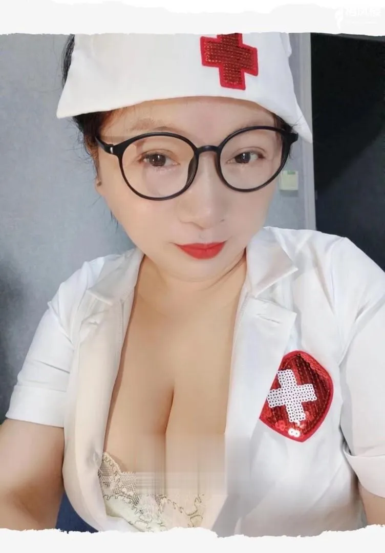 花样角色扮演熟女