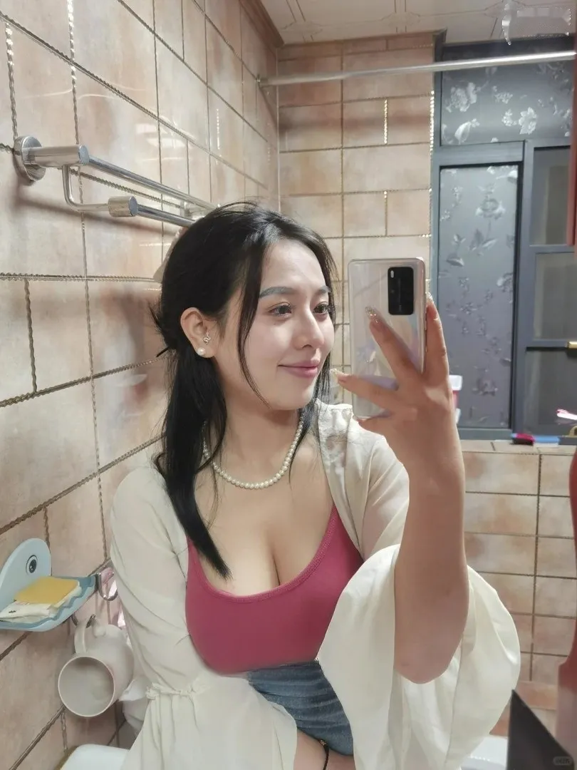 未央轻熟妩媚御姐