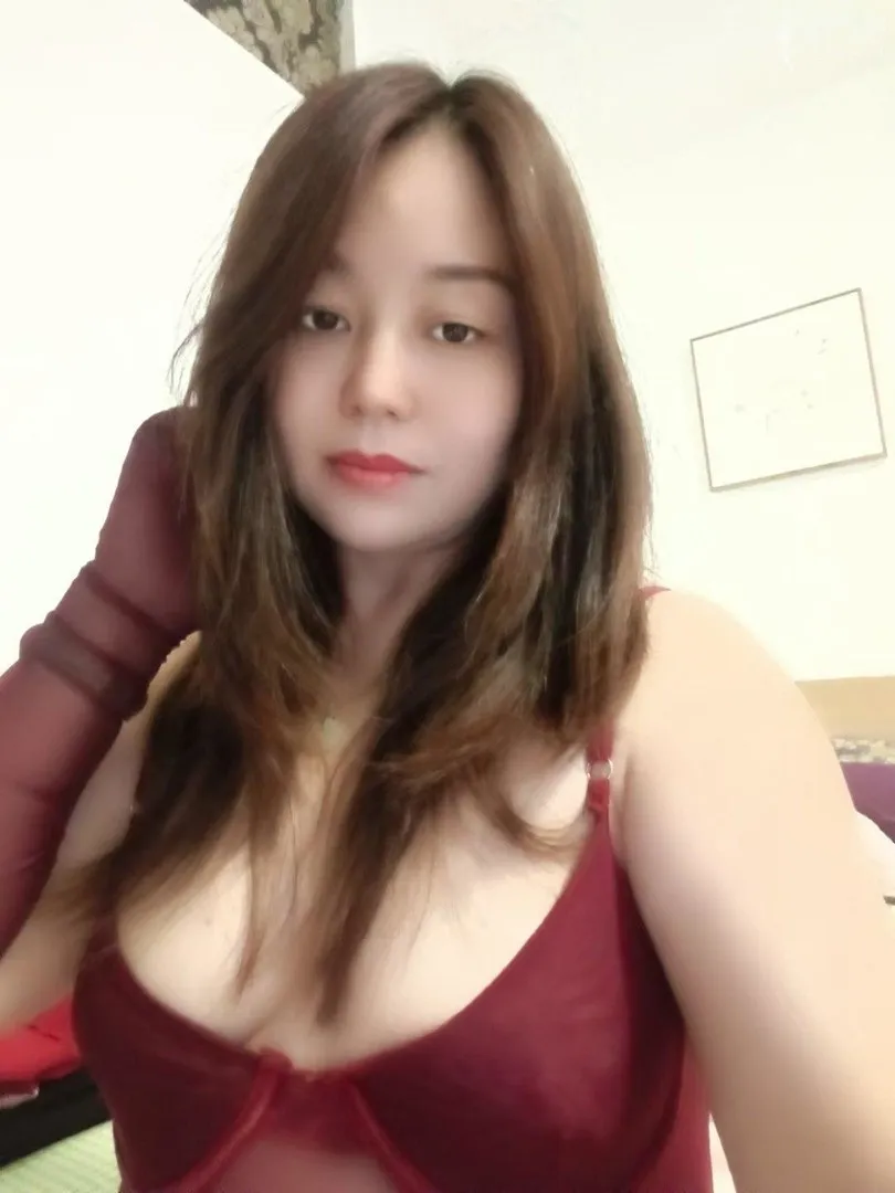 闵行区粉鲍小骚妹