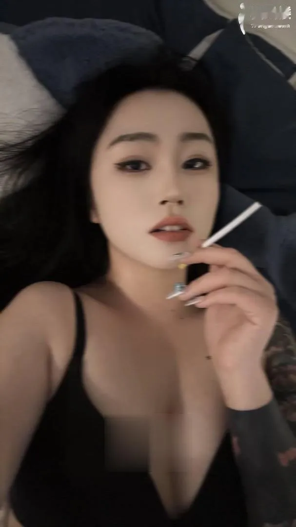 独立风骚的雯雯姐姐