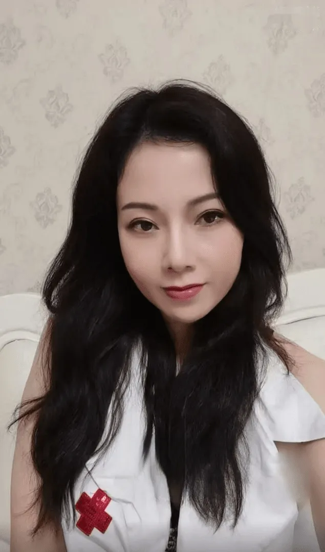 黄埔吉娜